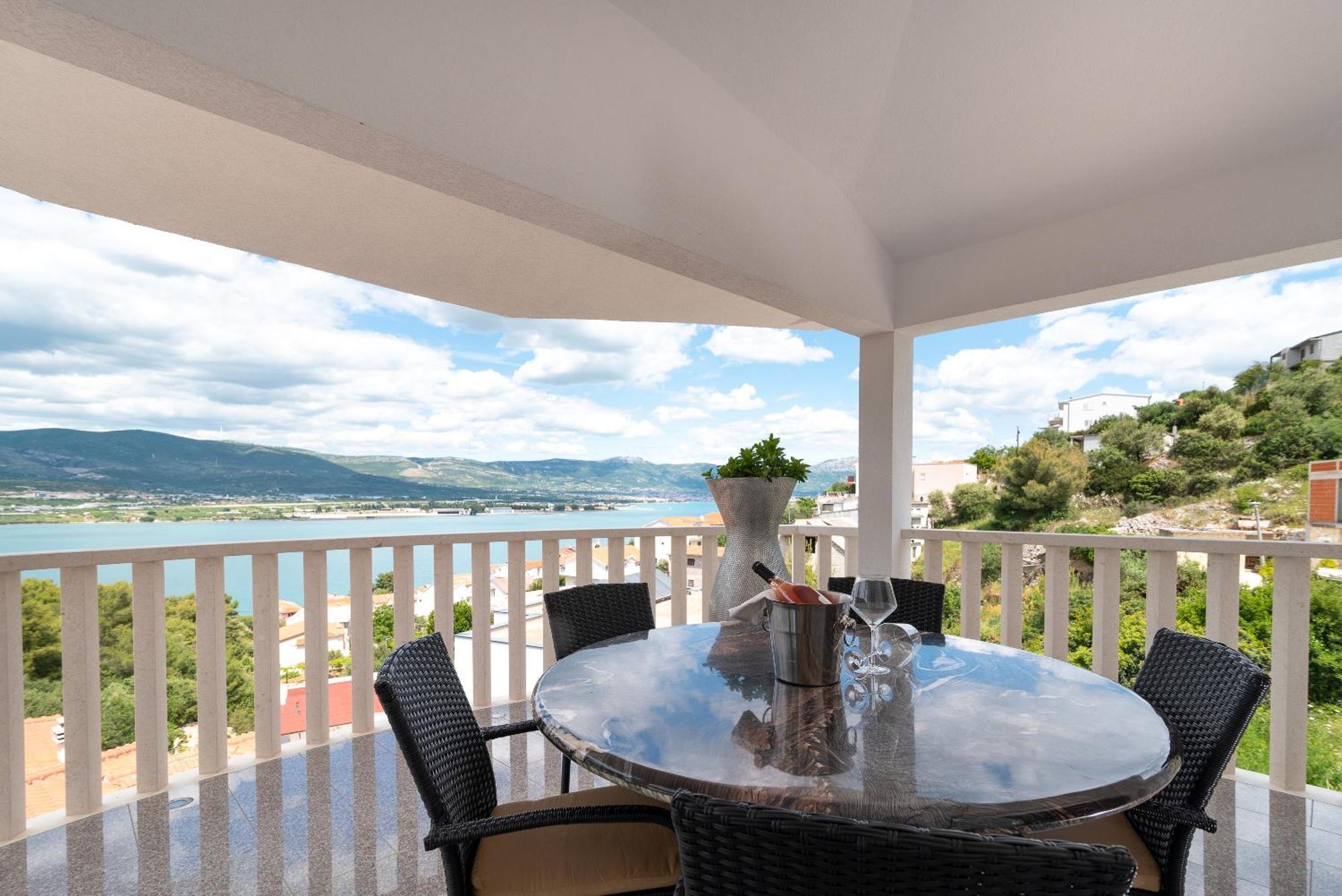 Apartment Katarina Trogir Exteriör bild