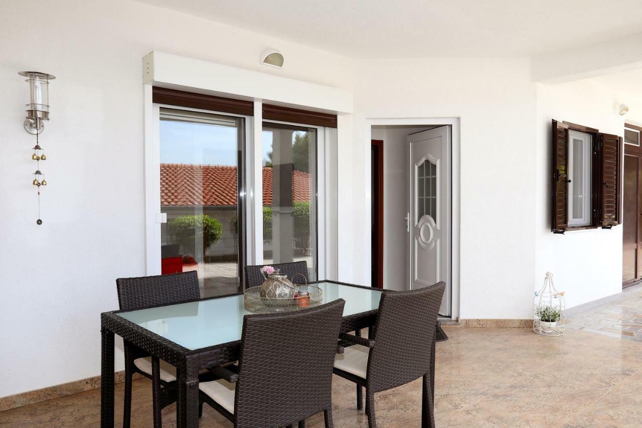 Apartment Katarina Trogir Exteriör bild